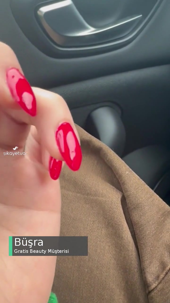 Gratis Beauty Kalıcı Oje Uygulaması videonun kapak resmi