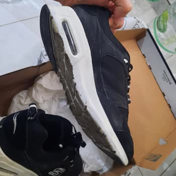 Ayakkabının Tabanı Kısa Sürede Koparak Kullanılamaz Hale Geldi Ve İade Talebi