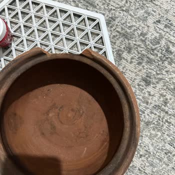 Sürat Kargo Şubesinde Bilgilendirme Yapılmadan Bekletilen Kargo Ve Hasarlı Ürünler