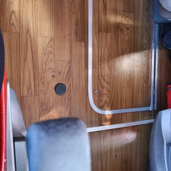 Kamil Koç Otobüsünde Aşırı Gürültü, Kirli Koltuk Ve İkram Eksikliği