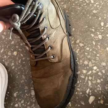 Garanti Süresi İçinde Açılan Botlarda Su Sızdırması Ve Mağaza Reddedici Tutumu