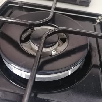 Kaygan Ocak Yüzeyi Ve Gözlerde Puslu Renk Değişimi Sorunu