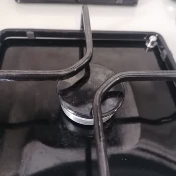 Kaygan Ocak Yüzeyi Ve Gözlerde Puslu Renk Değişimi Sorunu