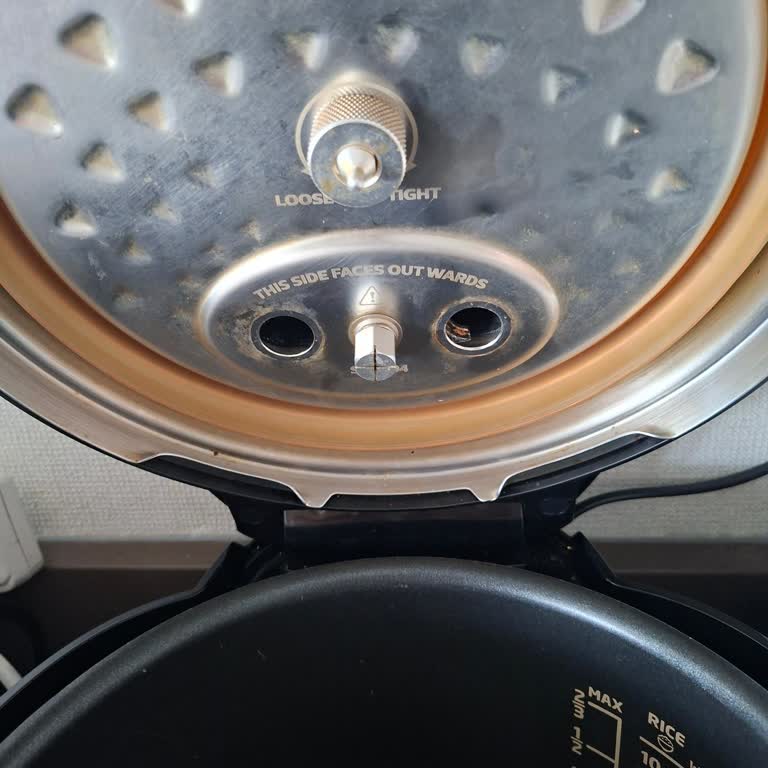 Kapak Contası Kendiliğinden Çıktı, Tamir Mümkün Değil Yeni Kapak Gerekiyor