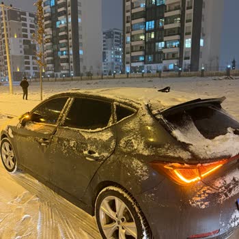Garanti Kapsamındaki Arabam Kendi Kendine El Freni Çekiyor Ve Çekici Ücreti İstiyor