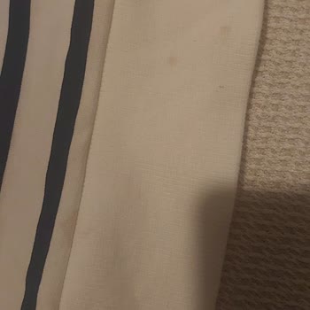 Kullanılmış Ve Lekeli Sweatshirt Teslimatı İade Talebi