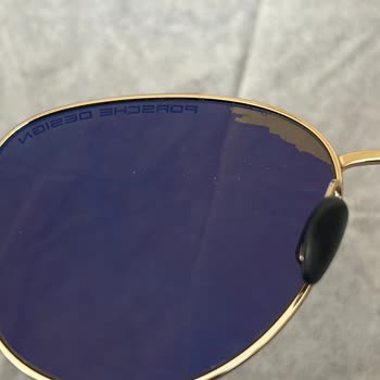 Porsche Design Gözlüğünün Kaplaması Çabuk Soyuldu, Mağaza Garanti Süresini Gözardı Etti