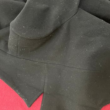 Trendyol’da Satın Aldığım Suni Kürk Kaban Yıkandıktan Sonra Tiftik Oldu, Yardımcı Olmadı