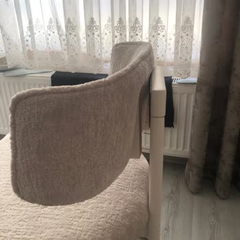 Eksik Fatura, Geciken Teslimat Ve Defolu Mobilyalar