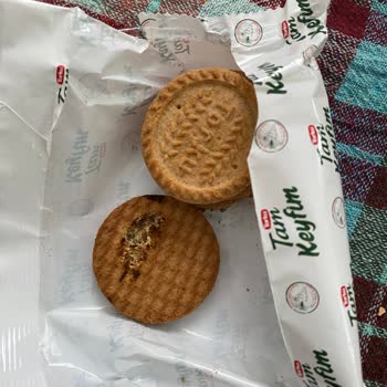 Torku Tam Keyfim Bisküvi Üzerindeki Fare Kontaminasyonu Gıda Güvenliği Endişesi