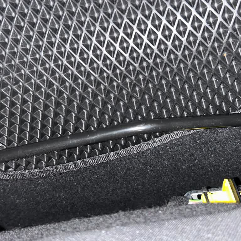 Uygun Olmayan Paspas, İletişimsizlik Ve Kargo Ücret Farkı Şikayeti