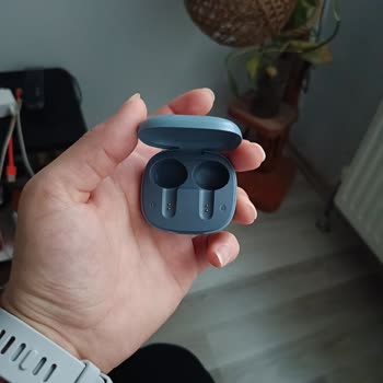 JBL Wave 300tws Kulaklıkta Silikon Uç Deforme Ve Şarj Kapağı Sorunu