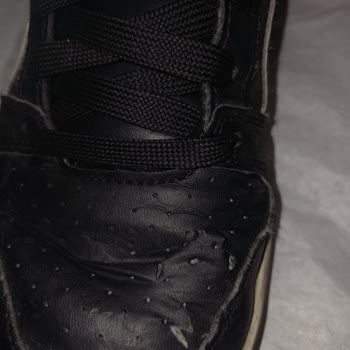 Boyner'de Faturası Olmadan Üretim Hatası Ayakkabı Değişimi Reddi