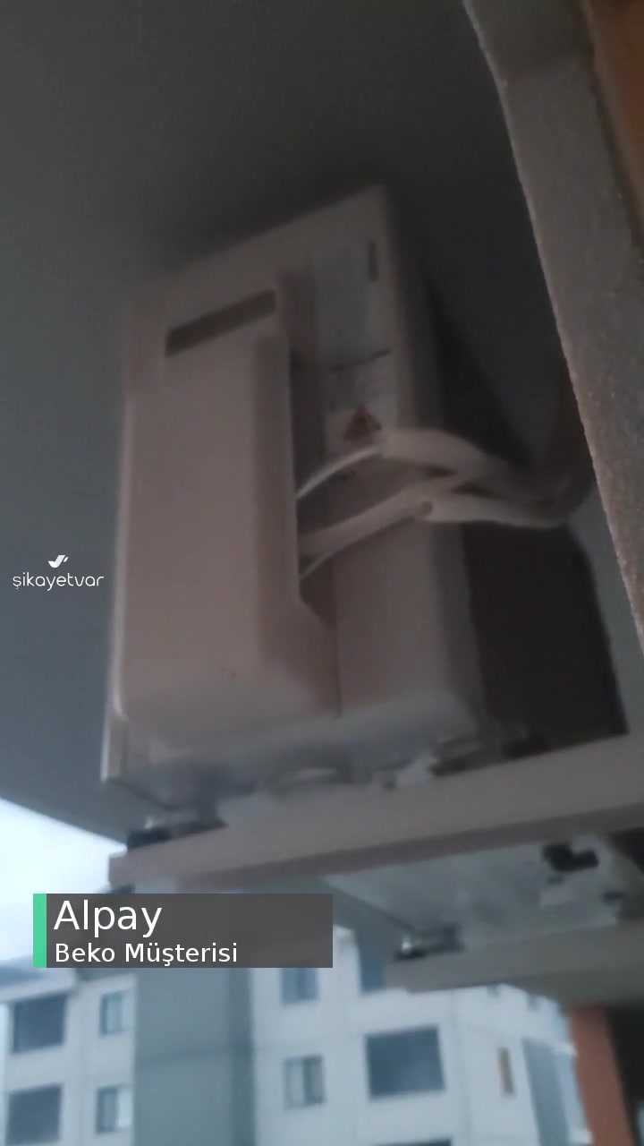 Beko 31825 Klima Dış Ünite Sesli Çalışıyor, Servis Personeli İlgisiz videonun kapak resmi
