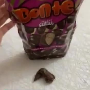 Kahve Dünyası Çıkan Çikolatanın Şekli!