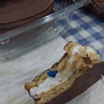 Ülker Üründe Plastik Parça Bulunması Nedeniyle Sağlık Endişesi Ve İade İsteği