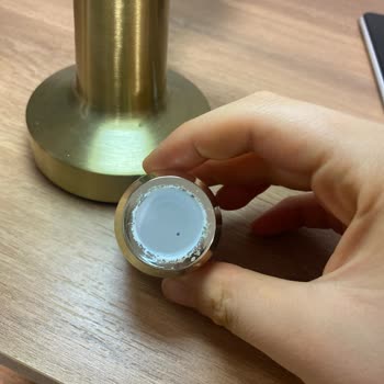 Hydra Pro Matte Kapağının Çabuk Soyulması Ve Gri Alüminyum Görünümü