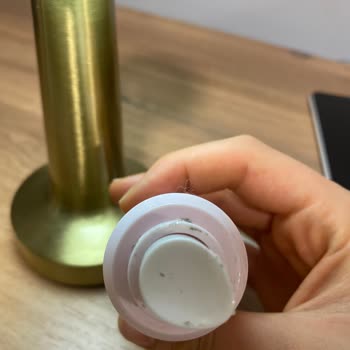 Hydra Pro Matte Kapağının Çabuk Soyulması Ve Gri Alüminyum Görünümü