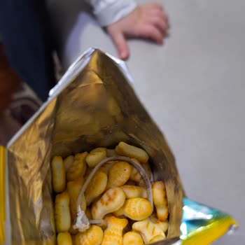 Eti Balık Krakerde Yabancı Madde