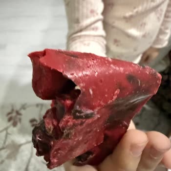 Frutibon Çilek Kaplamalı Çikolatanın Kalitesizliği Ve Hijyen Endişesi Nedeniyle İade Talebi