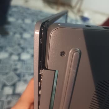 Lenovo Ideapad Slim 3'te Aşırı Isınma Ve Ekran Açma Ses Problemi