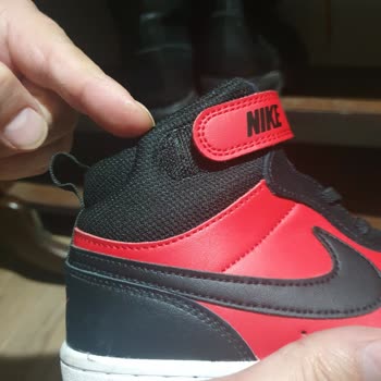 Üretim Hatası Nedeniyle Kapanmayan Çocuk Ayakkabısı İçin İade Talebi