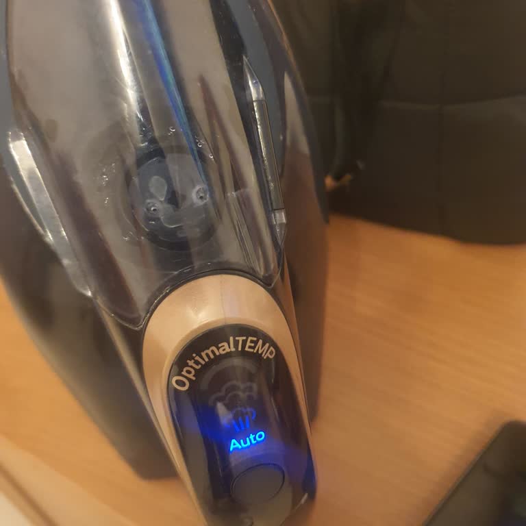 Garanti Kapsamındaki Ütüm Isınmıyor Ve Auto Işığı Yanıp Sönüyor