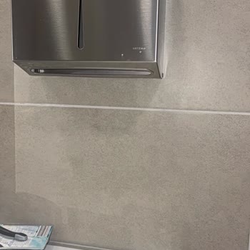 Mersin Şehir Hastanesinde Hijyen Malzemelerinin Yokluğu İnsan Onurunu İhlal Ediyor