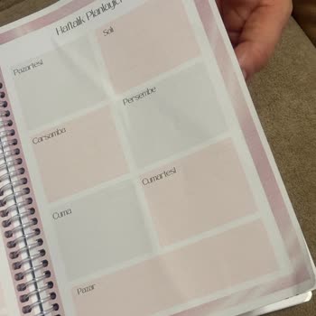 Lexily Paketleme Kötü, Hediye Eksik, Sayfa Kalınlığı Tutarsız: Ajanda Kullanılamaz