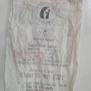 Aşırı Ketçapla Doldurulmuş Burger King Siparişi Ücret İadesi Talebi