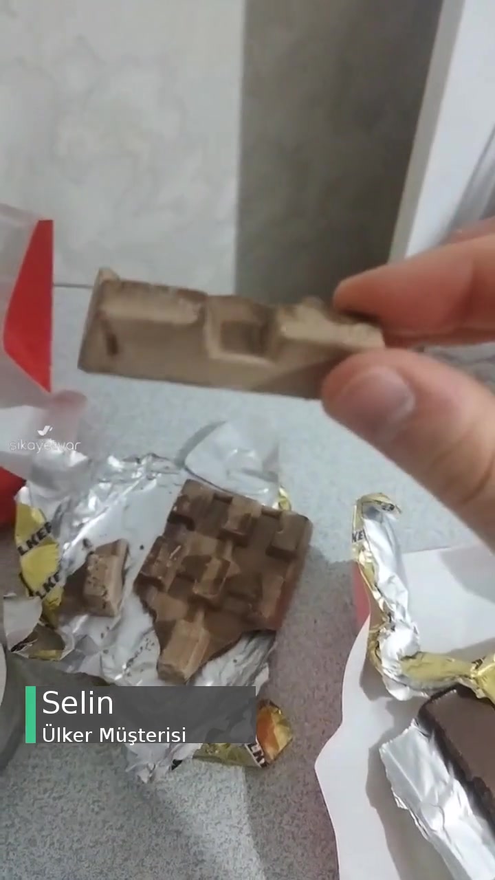 Ülker'in Çikolatası Bozuk Çıktı videonun kapak resmi