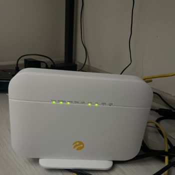 Ek