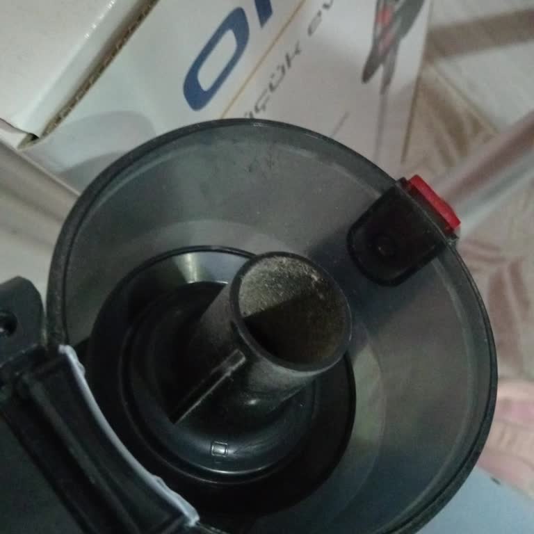 Onvo Şarjlı Süpürge Haznesi Kırıldı, Yedek Parça Temin Edilemiyor