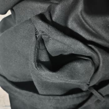 Tuğba Giyim Kalitesiz Ürün!