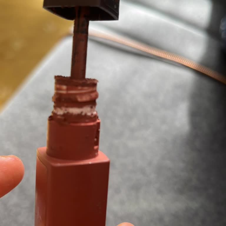 Satıcıdan Kullanılmış Ruj Gönderilmesi Ve İade Talebinin Reddedilmesi