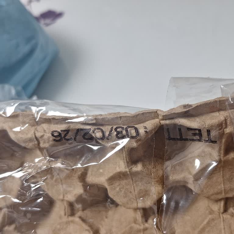 Y**** Yumurta Kolisinde Bozulma Ve Küflenme