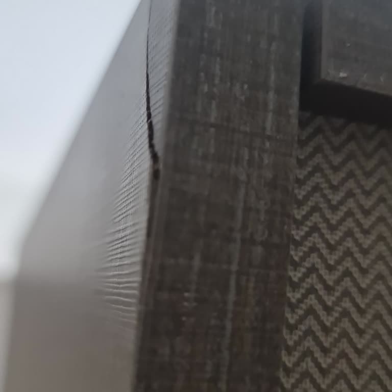 Kırık Yatak Baza Ve Eksik Gardırop Modülleri İçin Acil Çözüm Talebi