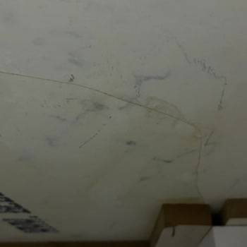 Garanti Kapsamında Çatlayan Tezgah Ve Erişilemeyen Müşteri Hizmeti