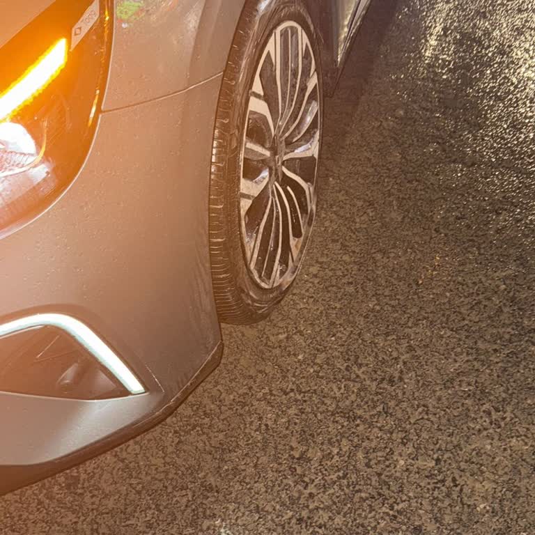 Togg 10F Modelinde Sol Ön Ve Arka Lastiklerin Aynı Anda Patlaması Güvenlik Sorunu