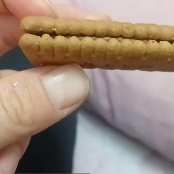 Ülker İkram Bisküvi İçi Boş!