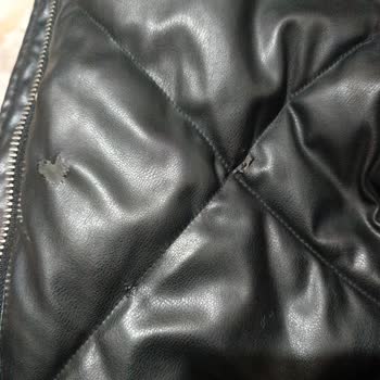 Colin's Deri Şişme Mont Bir Kışta Soyuldu, Değişim Talep Ediyorum