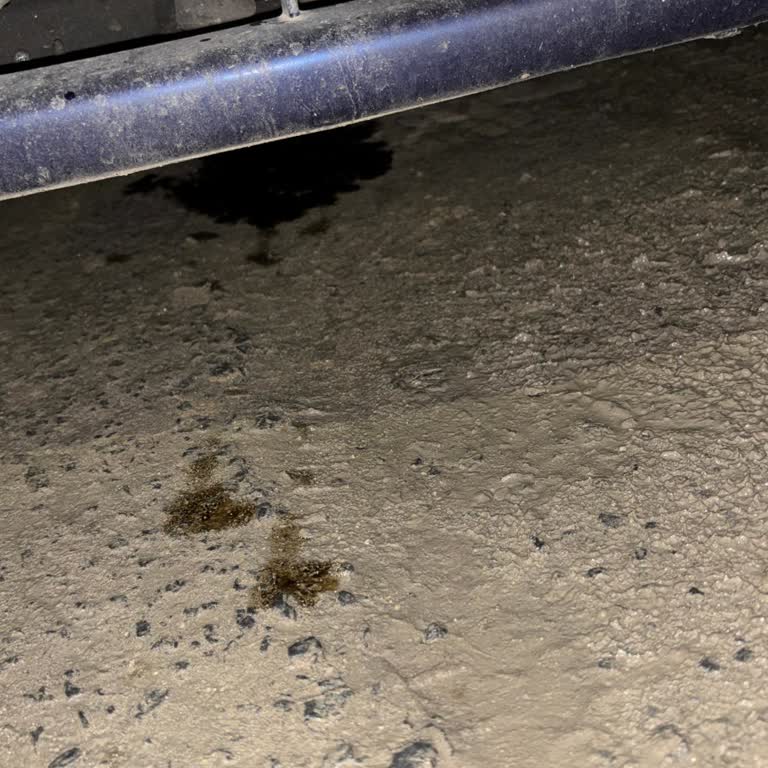 Çerkezköy'ün Çukurlu Yolu Aracımı Patlattı, 15 Bin Lira Masraflı Mağduriyet