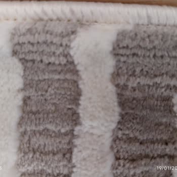 Karmen Halısının Erken Renk Solması Ve Değişim Talebi