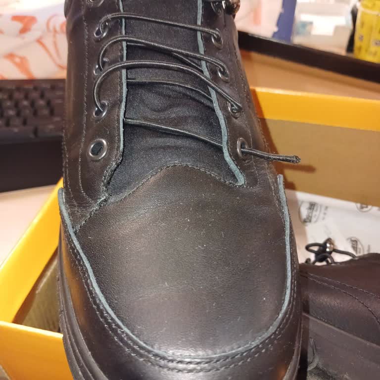 Akıllı Bağcıklı Ayakkabıda Tekrar Eden Kırılma Ve İade Reddi