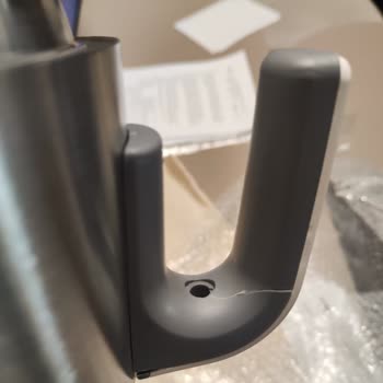 Servis Sürecinde Çay Demleme Haznesi Kırıldı, Ücretsiz Yedek Parça Talebi