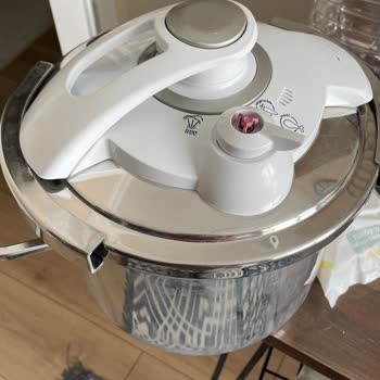 Kütahya Porselen Düdüklü Tencerenin Yedek Lastiği Bulunamadığı İçin Kullanılamaz Hale Geldi