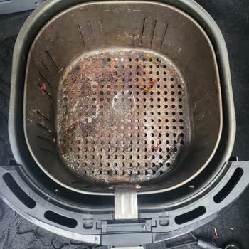 Kumtel Fastfryer XXL’da Paslanma Ve Rezistans Patlaması Ürün Ayıplı