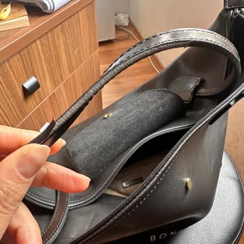 Bonheur Çantamda Kısa Sürede Soyulma Ve İletişim Kanalı Yok