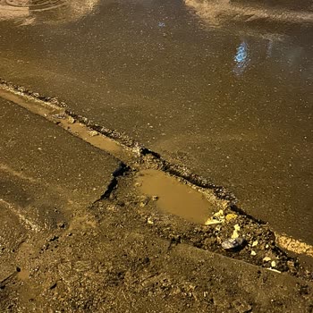 Superonline Altyapı Çalışması Nedeniyle Patlayan Lastik Ve 14.400 TL Tazminat Talebi