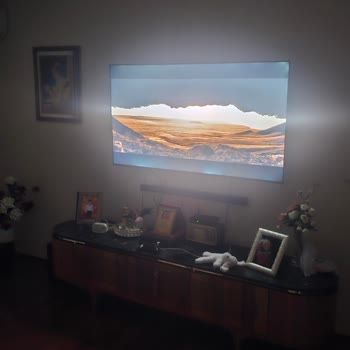 Axen 65 İnç Televizyonda Görüntü Bozukluğu Nedeniyle Değişim Talebi